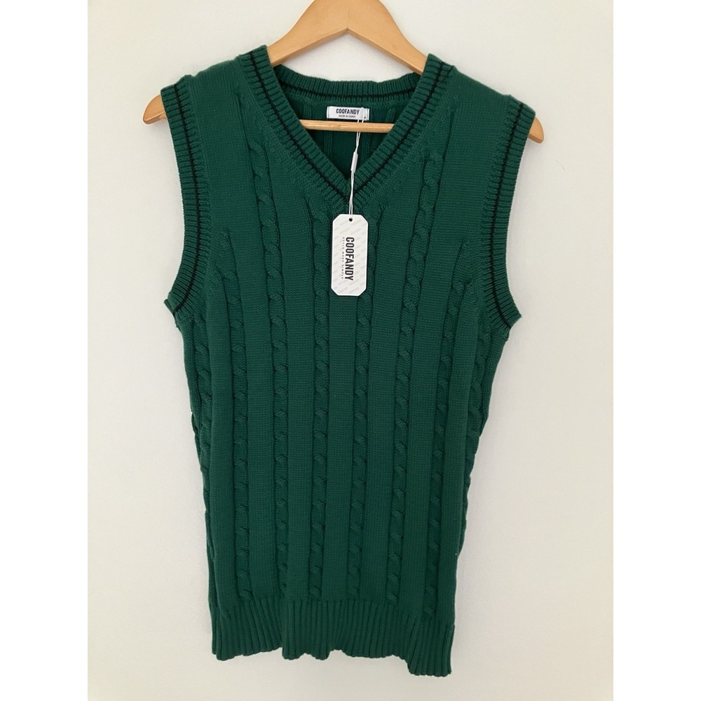 Coofandy NWT Men's Green Cable Knit Vest Size Medium Timeless Classic